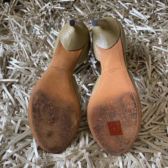 Givenchy Shark Lock Sandals - Picture 11 of 15